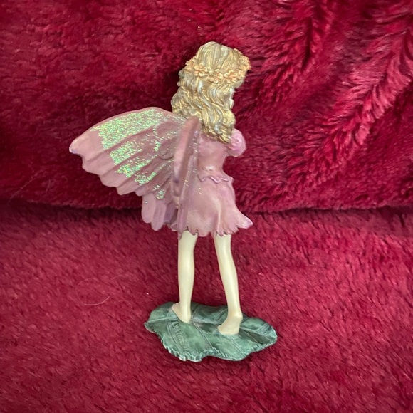 The Fairy Collection Figurines by DEZINE - Picture 6 of 7